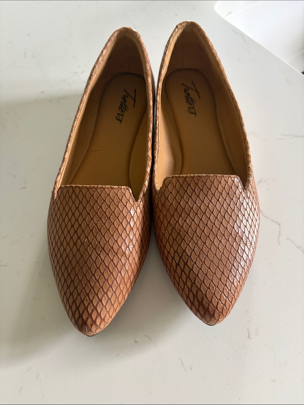 Trotters Pointed-Toe Textured Slip-On Flats in Cognac